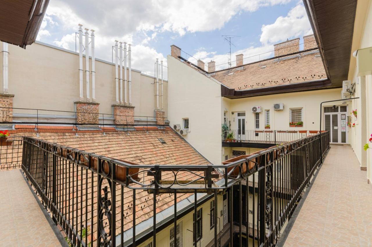 Eitans Guesthouse Budapest Eksteriør bilde
