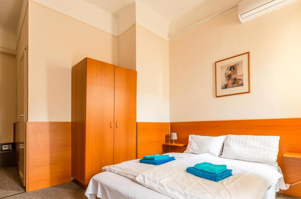 Eitans Guesthouse Budapest Eksteriør bilde