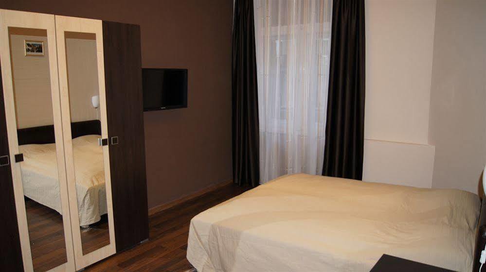 Eitans Guesthouse Budapest Eksteriør bilde